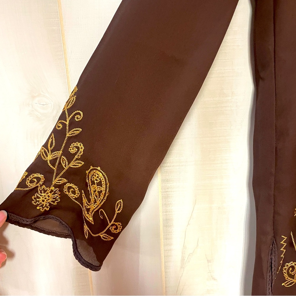 NWT Antthony Brown With Gold Embroidery Tunic Button Top, Sheer Sleeves, Sz M - Picture 6 of 7